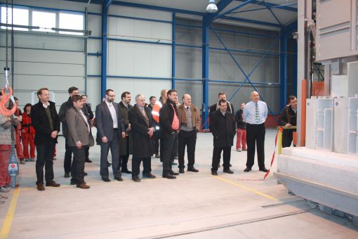 Official opening of new production bay and kiln switch on